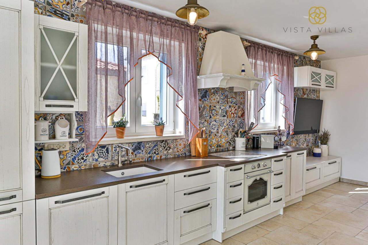 Vista Villas - Salty Kisses Apartment Villa S Ražanac エクステリア 写真